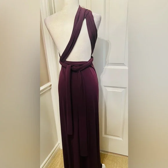 Magic Dress - Picture 2 of 9